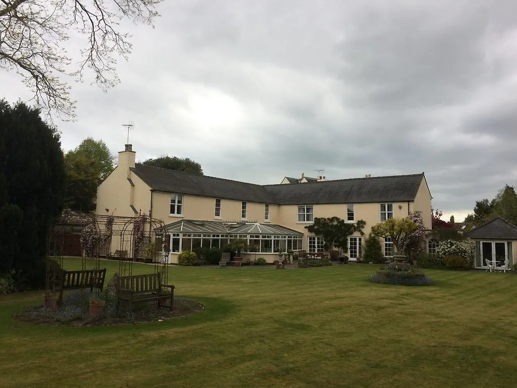 Little Manor Bed & Breakfast Cheltenham 0*,  United Kingdom